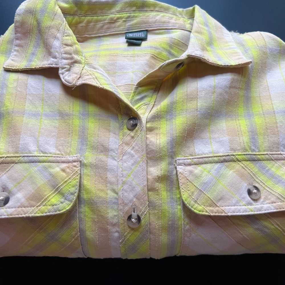 Wild Fable Woman’s Neon Yellow Plaid Shirt